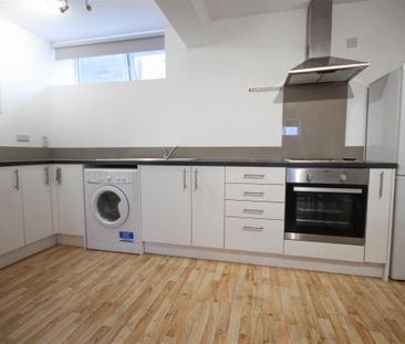 1 Bedroom Flat To Let - Photo 5