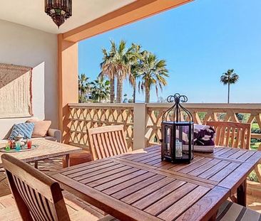 2 bedroom luxury Apartment for rent in Casares, Andalusia - Photo 5