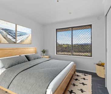 Practical Family Home - Photo 6