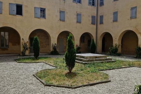 Appartement À Louer - Photo 2