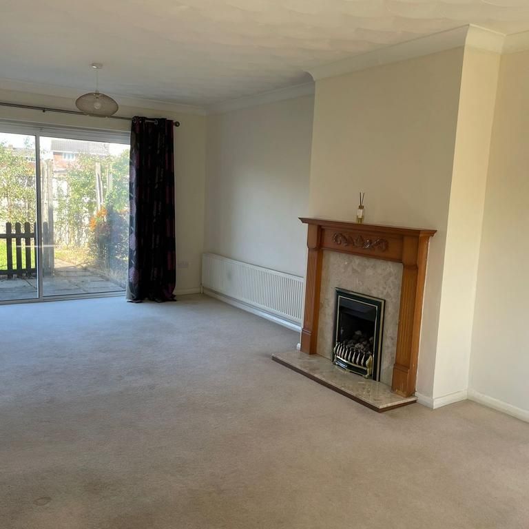 3 bedroom house to rent - Photo 1