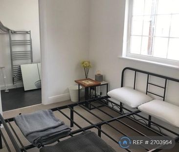 1 bedroom semi-detached house to rent - Photo 5