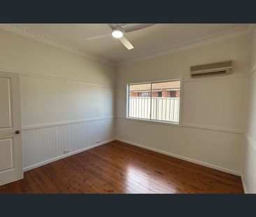 102 East Street, Nowra, NSW 2541 - Photo 3