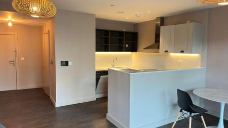 1 bedroom apartment to rent - Photo 4