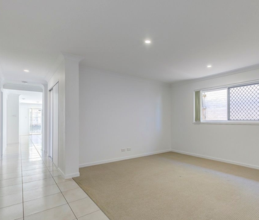 18 Rosewood Circuit, Yarrabilba, QLD - Photo 5