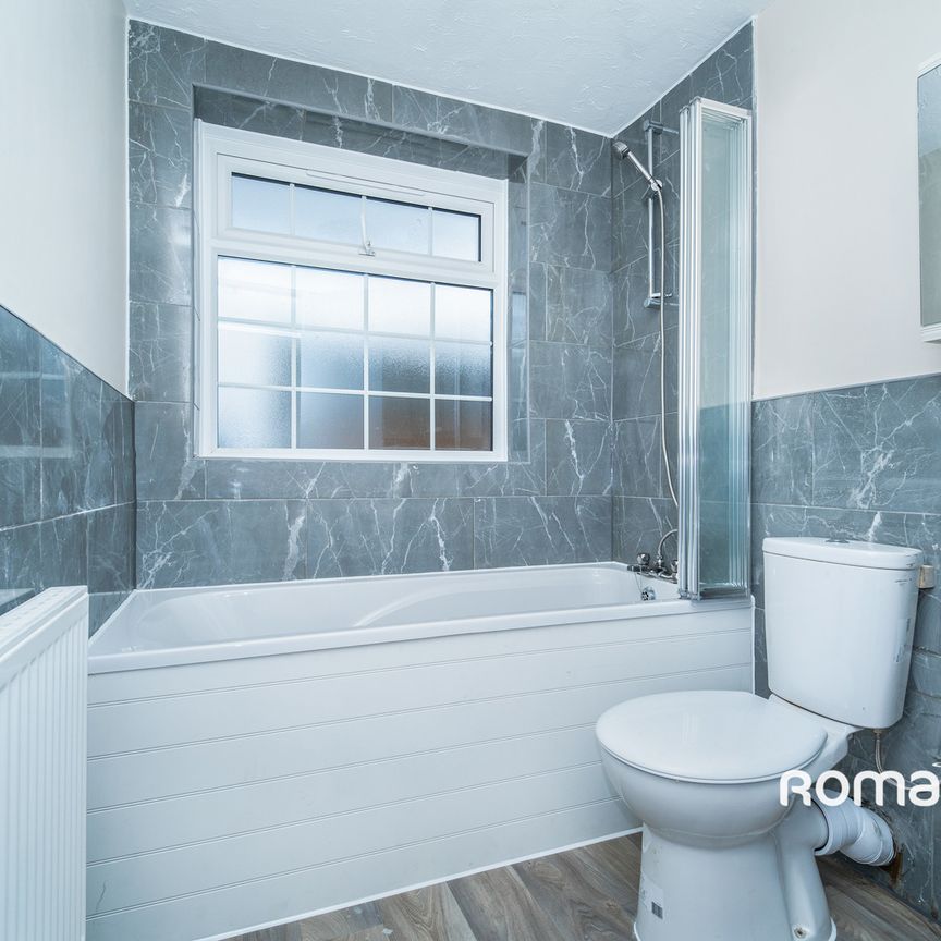 2 bedroom house to rent - Photo 1