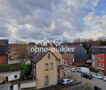 Gemütliche renovierte 3,5 Zimmer Wohnung mit Balkon in Erle - Foto 1