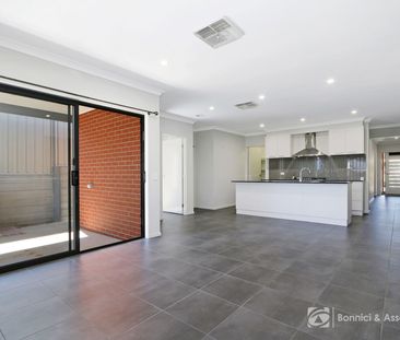 SPACIOUS FAMILY LIVING WITH DOUBLE GARAGE + SHED - Photo 5