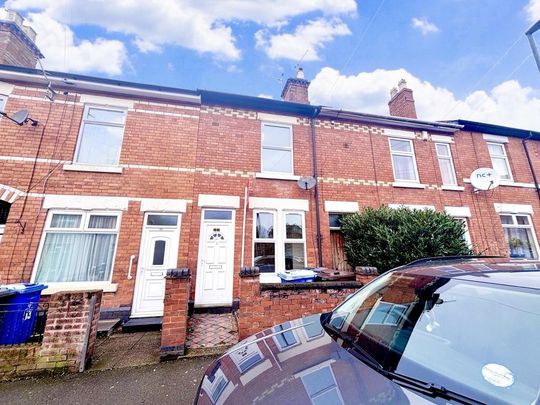2 bedroom terraced house to rent - Photo 1