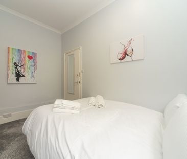 2 Bed Flat, Edgeley Road, SW4 - Photo 4
