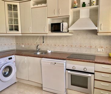 Luxury Villa for rent in Fuengirola, Andalusia - Photo 4