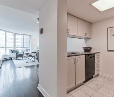For Lease - 38 Elm Street Unit# 2001, Toronto, Ontario - Photo 4