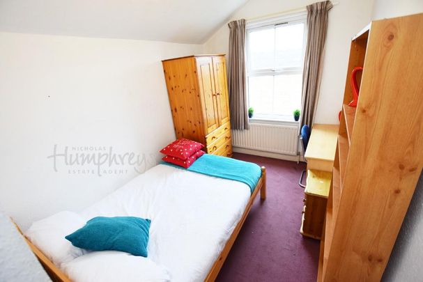 1 bedroom in a house share to rent - Photo 1