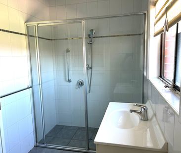 31 Alfreda Avenue, Rosanna - Photo 4