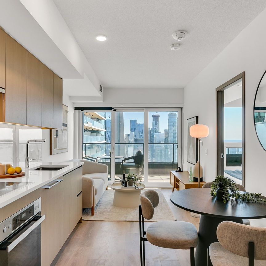 For Lease - 3 Concord Cityplace Way Unit# 4907, Toronto, Ontario - Photo 1