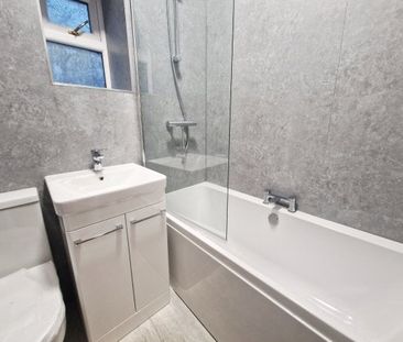 Hightown, BB4 - Photo 3