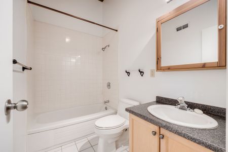 For Lease - 426 Queen Street Unit# 403, Toronto, Ontario - Photo 4