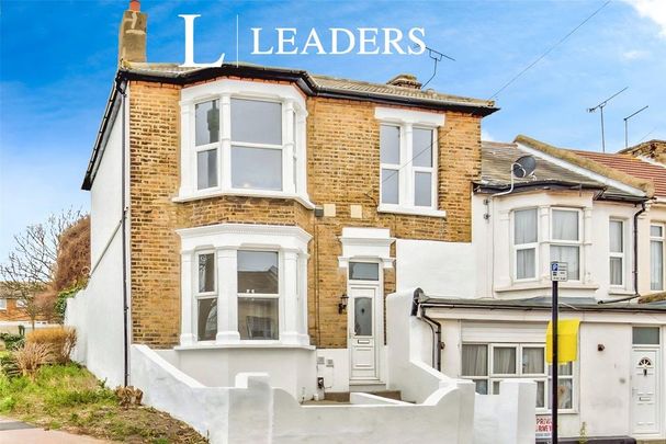 3 bedroom terraced house to rent - Photo 1