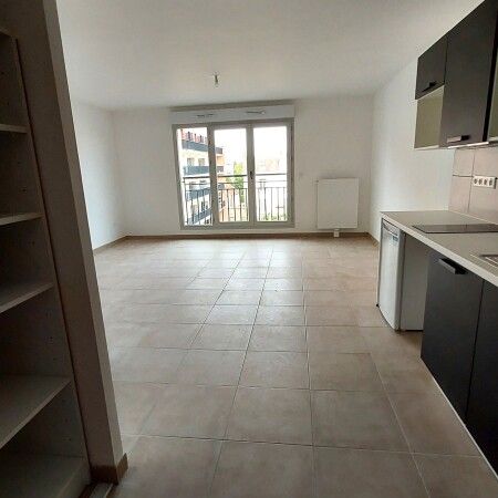 Location Appartement 1 pièce 32m² LUCE 28110 - Photo 1