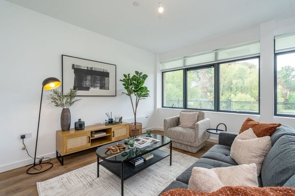 1 bedroom flat to rent - Photo 1