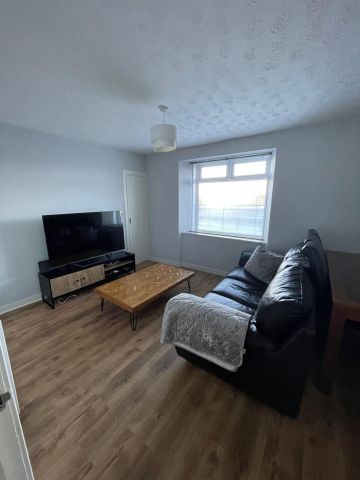 1 Bed Flat, Auchmill Road, AB21 - Photo 3