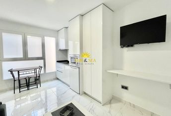 HOLIDAY STUDIO APARTMENT - TORREVIEJA