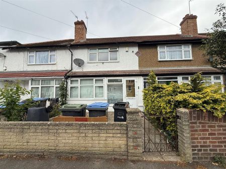 2 bedroom terraced house to rent - Photo 5