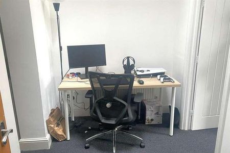 West Street, Old Market, BS2 - Photo 3