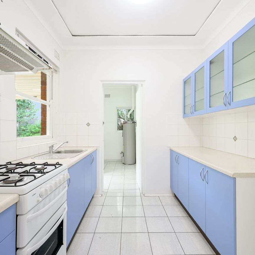85 Dalrymple Avenue, Chatswood - Photo 1