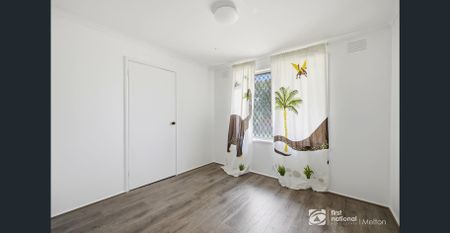 Charming 3-Bedroom Home in Central Melton - Photo 3