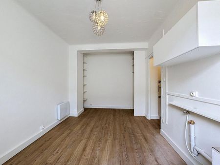 Location Appartement 1 pièce 17m² AJACCIO 20000 - Photo 4