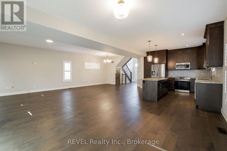 For Lease - 202 Viger Drive Unit# Upper, Welland, Ontario - Photo 4