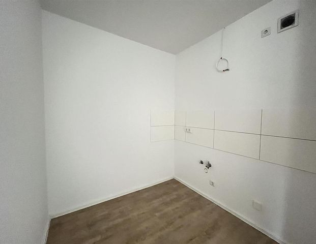 SCHÖNE 4r. WOHNUNG! Sofort beziehbar! - Foto 1