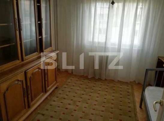 Apartament cu 4 camere, 95 mp, decomandat, zona Plopilor - Fotografie 1