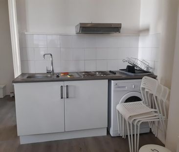Location Appartement 1 pièce 34m² BORDEAUX 33000 - Photo 4