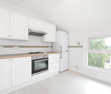 2 Bedroom Flat/Apartment to rent - Photo 1