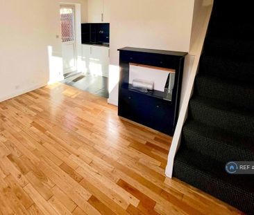 1 bedroom terraced house to rent - Photo 4