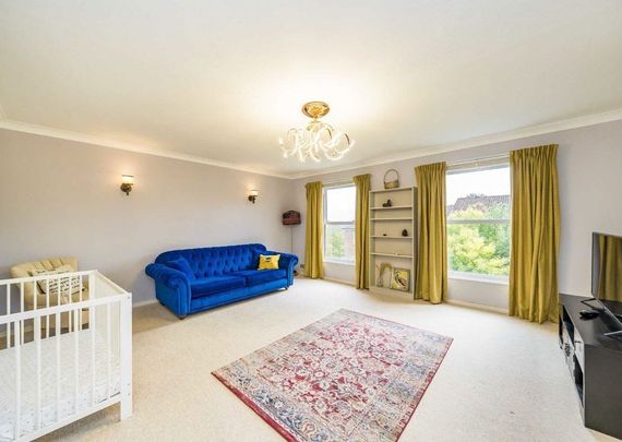 Albert Drive, SW19 6LB, London - Photo 1