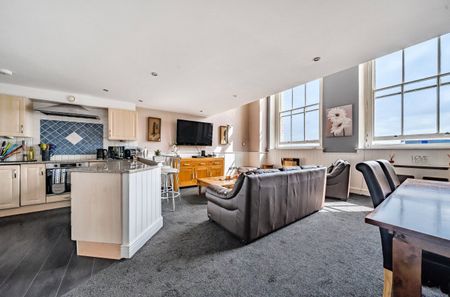 Regent Street, Plymouth, Devon, PL4 - Photo 3