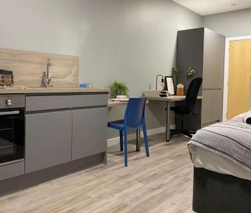 Studio to rent - Photo 6