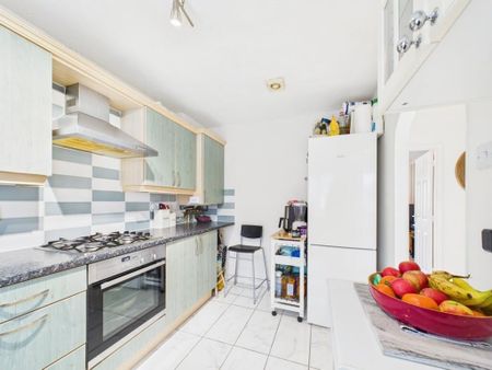 Room in a Shared Flat, Mason Street, RG1 - Photo 2