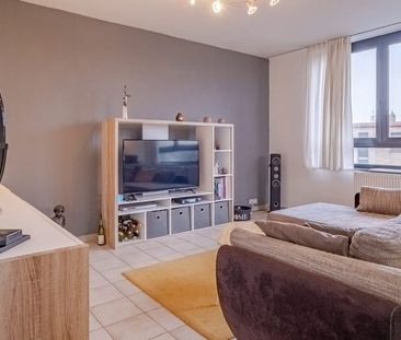 Appartement te huur - Photo 1