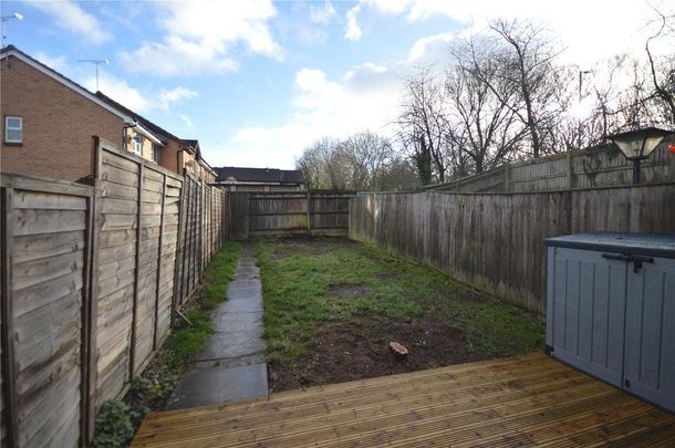 3 bedroom terraced house to rent - Photo 1