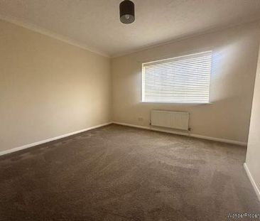 2 bedroom property to rent in Canterbury - Photo 3