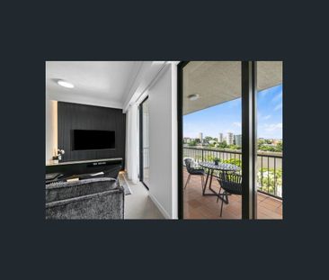 55 Baildon Street, Kangaroo Point, Qld 4169 - Photo 4