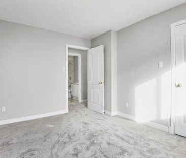 For Lease - 15 Fanterra Way, Hunt Club - South Keys and Area, Ontario - Photo 5