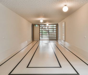 For rent: Peelstraat 64, 1079 RN Amsterdam - Photo 1