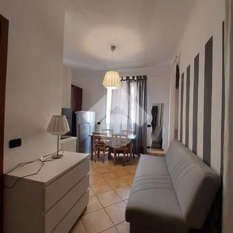 Monolocale in affitto - Photo 2