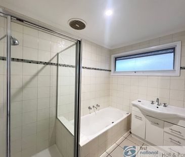 11 Calrossie Close, 3802, Endeavour Hills Vic - Photo 2