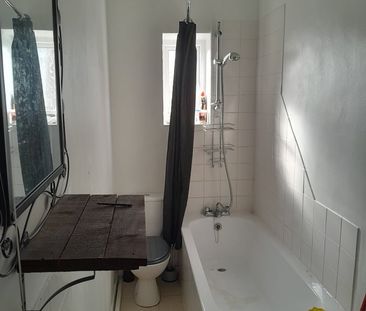 1 Bed Flat, Rice Hey Road, CH44 - Photo 6